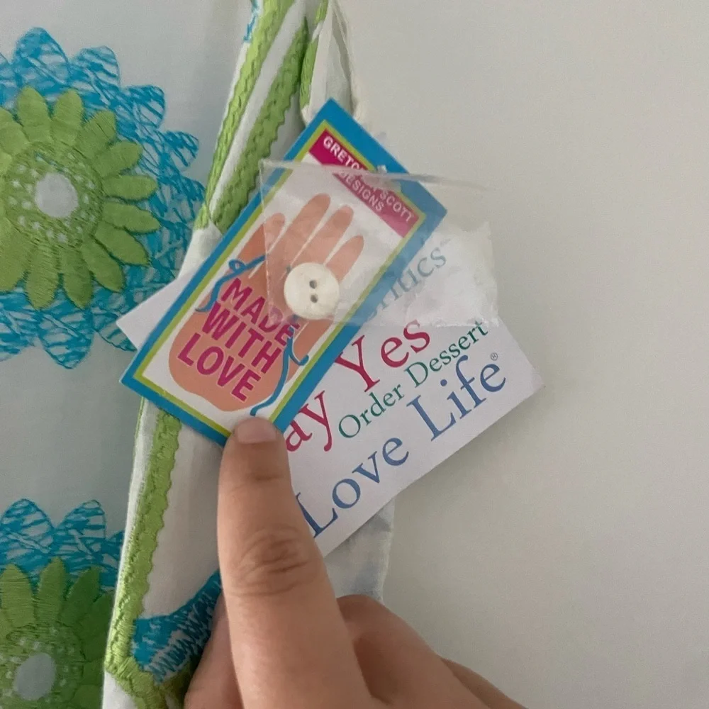 NWT Gretchen Scott Designs Dahlia Delight Embroidered Cotton Floral Shift Dress - Picture 4 of 8